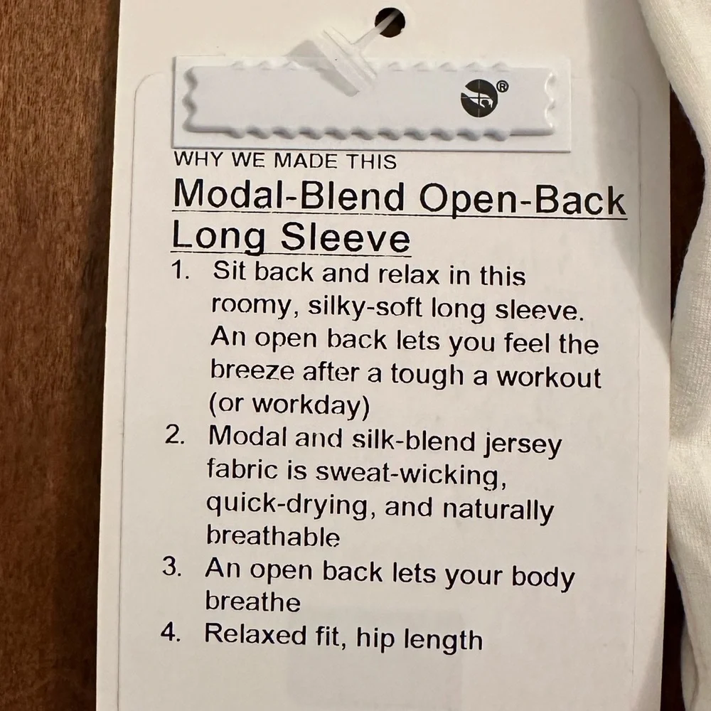 Lululemon Ivory Open Back Long Sleeve Top Shirt Sz 6, 8 - Picture 9 of 11